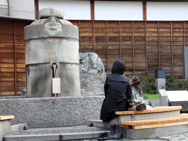 道後放生園 足湯 機械時鐘 愛媛縣景點 Sight3465