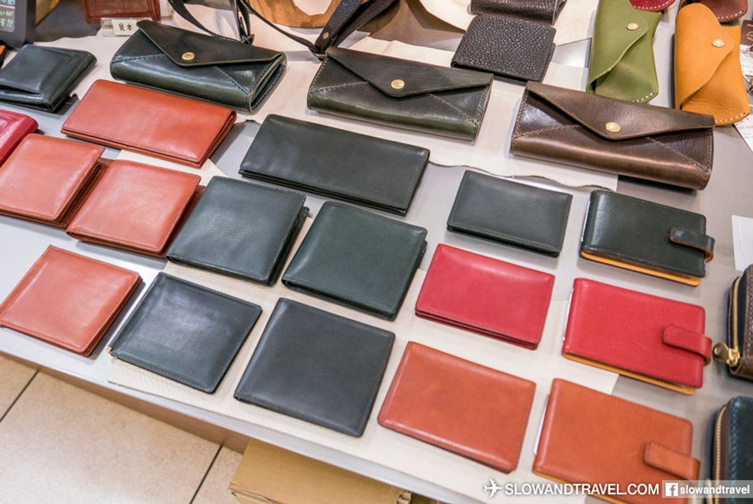 每個款式的錢包也備用多款顏色選擇