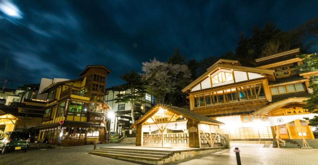來趟天皇級的溫泉享受之旅吧 草津溫泉怎麼玩 日本 東京 關東 旅行酒吧