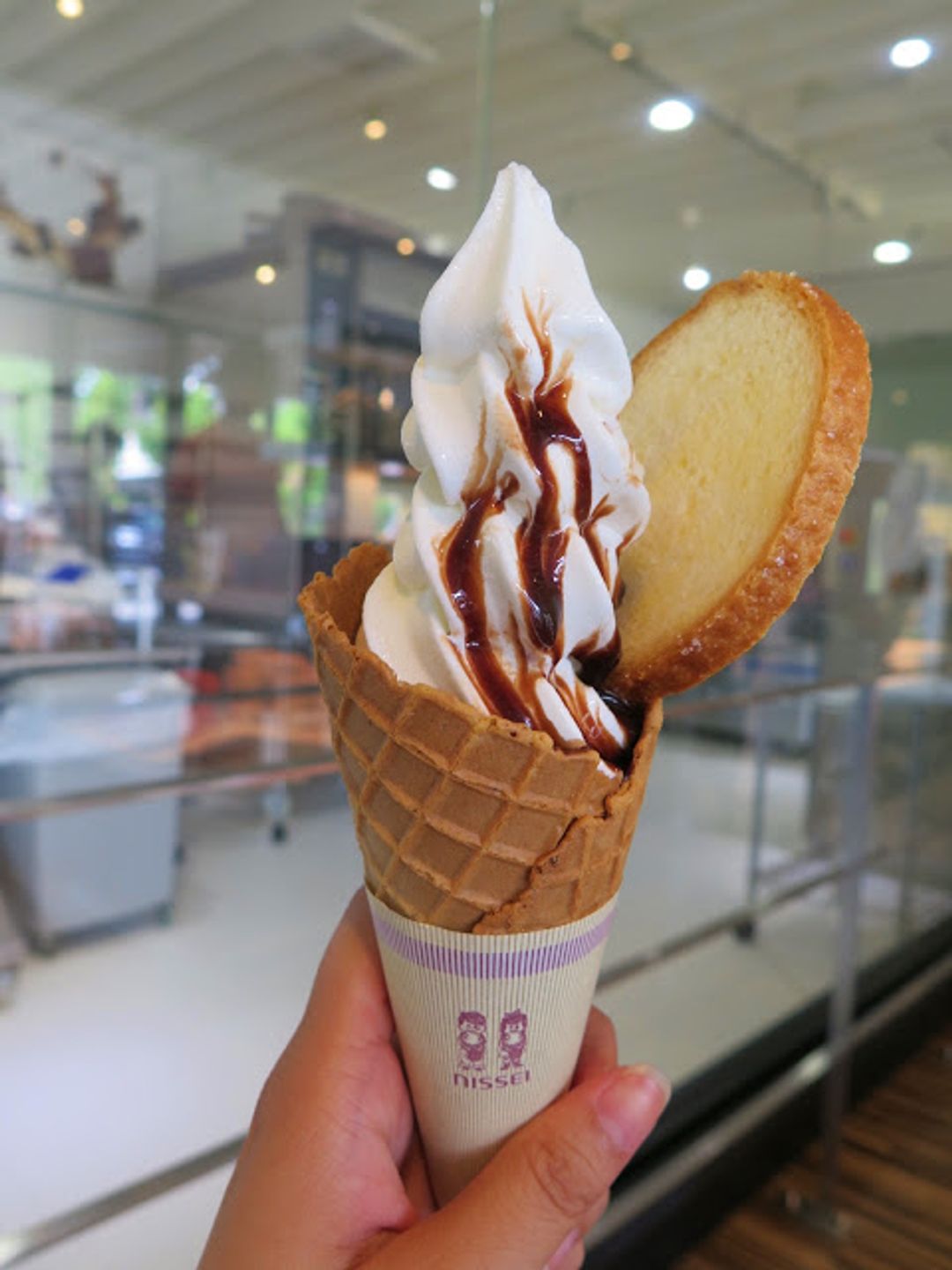 信州牛乳霜淇淋，一根350日圓