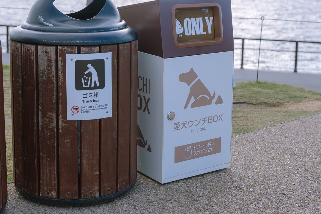 夠狗專用的便便垃圾桶，好可愛