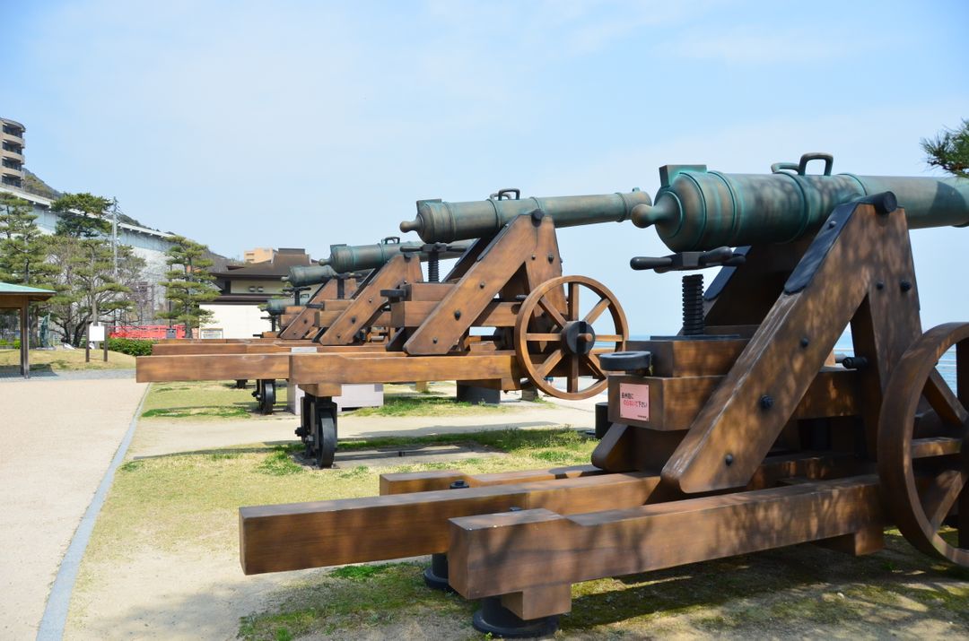 長州砲(八十斤加農砲)