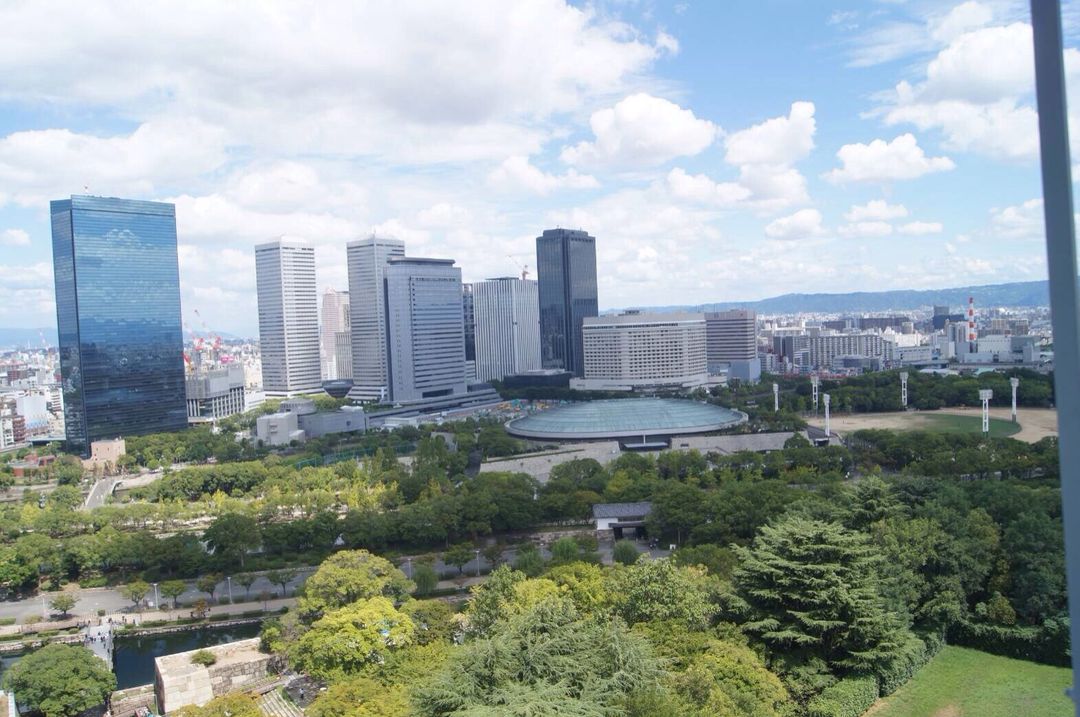 從天守閣展望台眺望大阪市