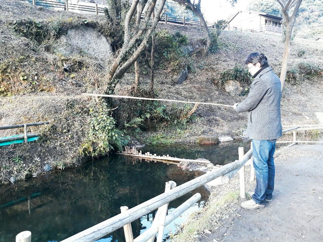 體驗釣魚，現烤現吃