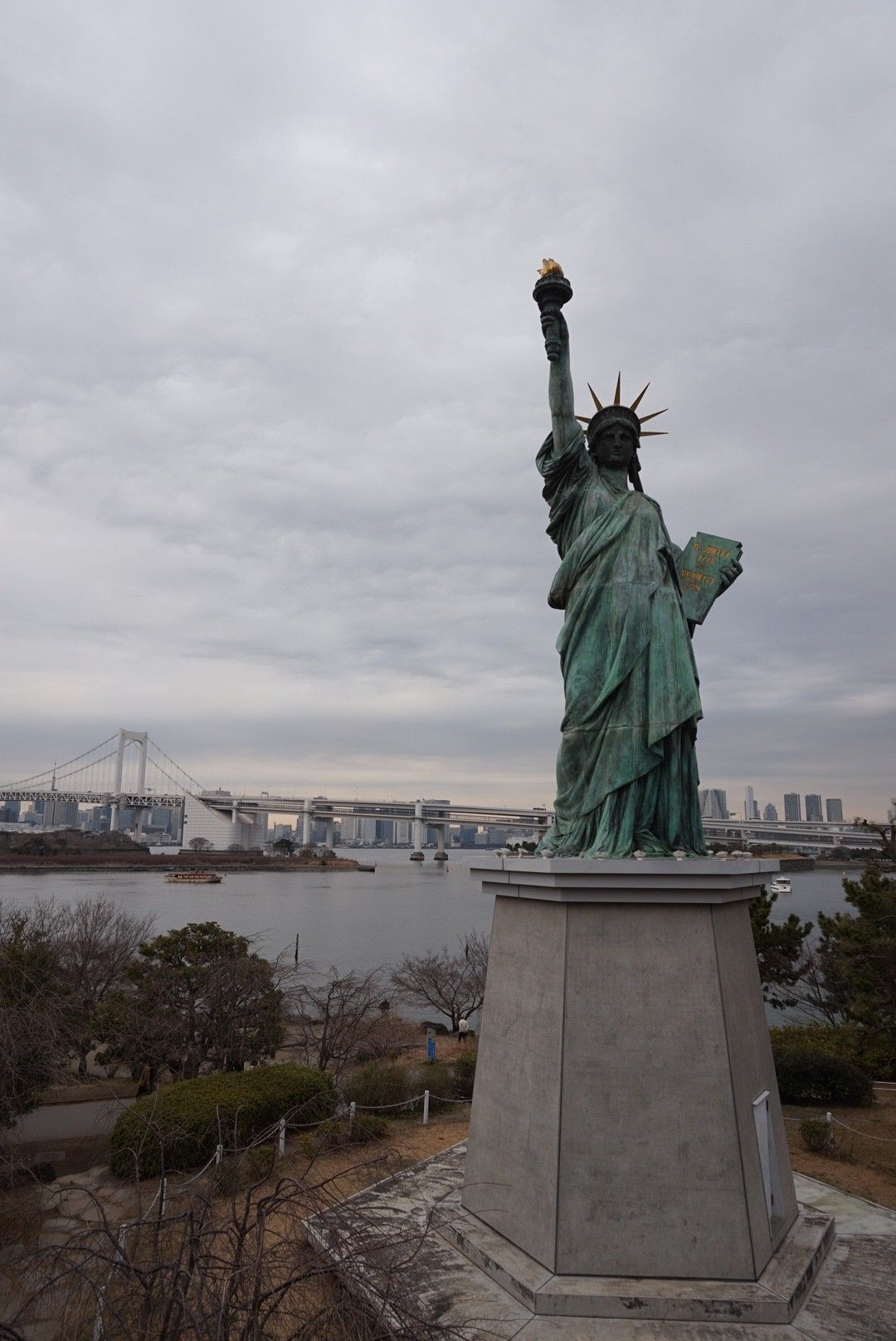 迷你版的自由女神像，不知道哪時候才有機會去紐約看原版的阿！