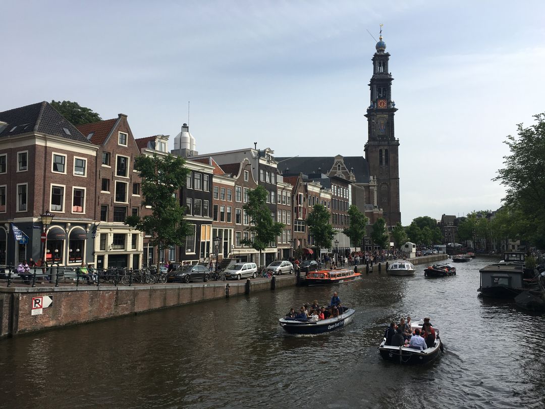 美景在阿姆斯特丹多到好奢侈.........