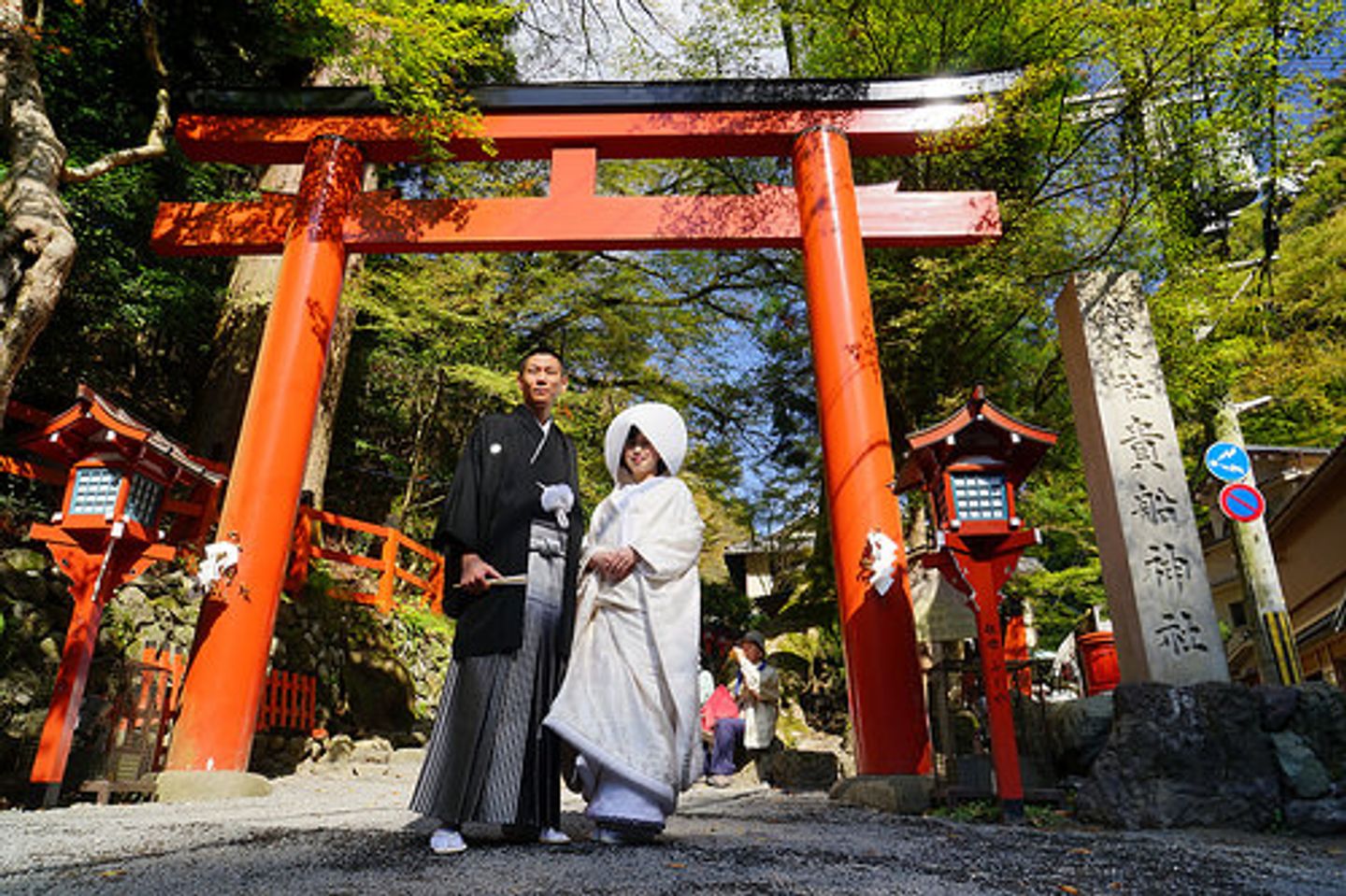 到貴船神社參加日本傳統婚禮 神前結婚式 讓人徹底感受日本的傳統文化 好夢幻 好莊嚴 日本 關西 旅行酒吧