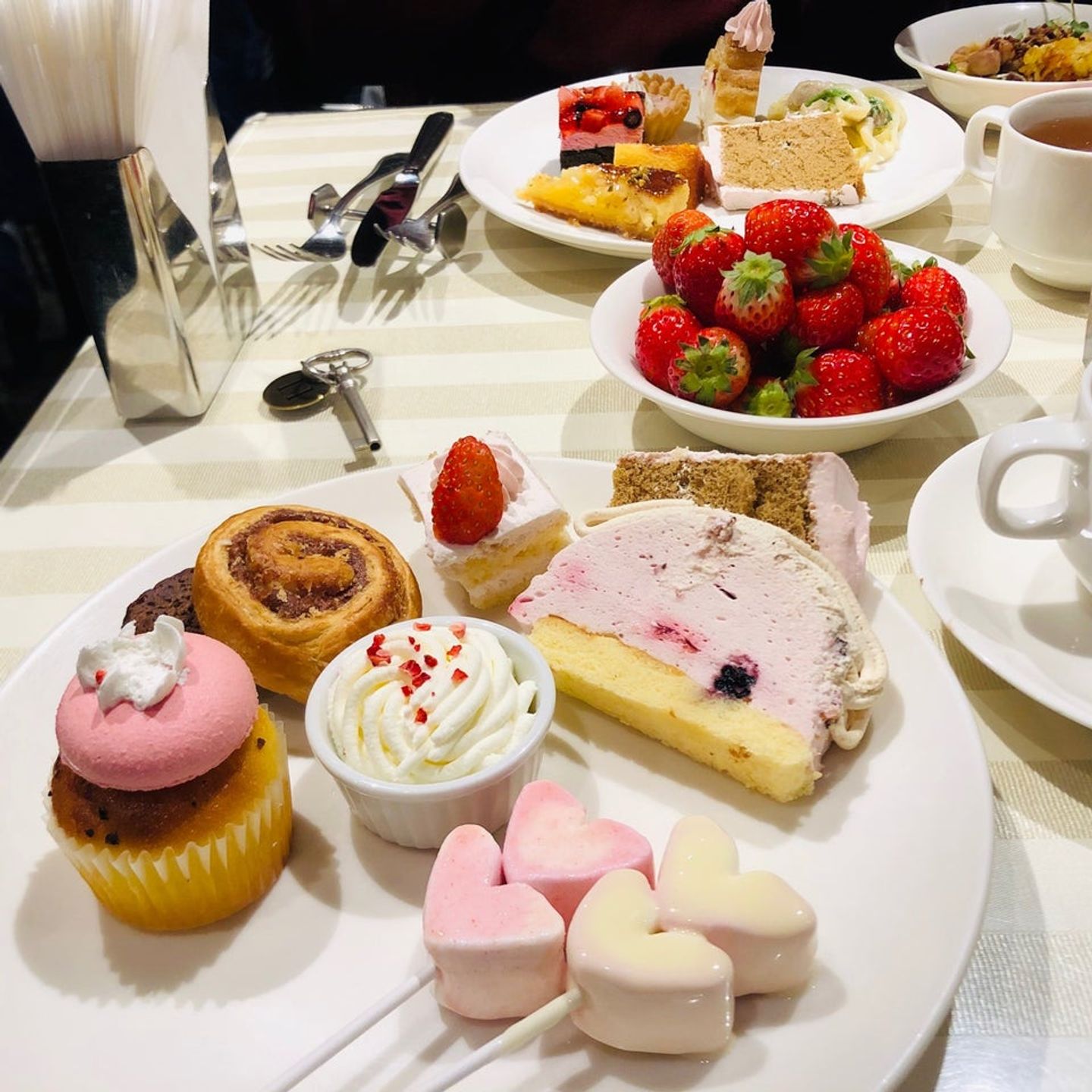 BITTER SWEETS BUFFET新宿店